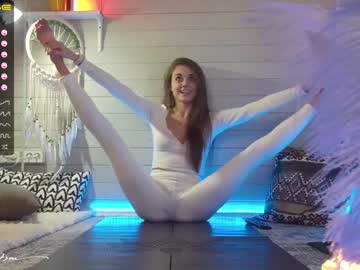 webcam girl lettymoa live cam image #327356