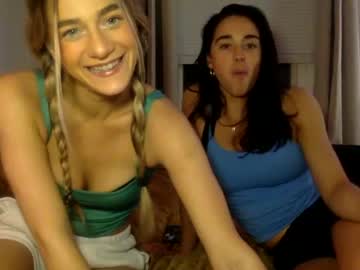 webcam girl sarahollis live cam image #6999938