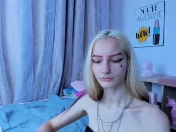 webcam girl erika__lodge live cam image #2349156