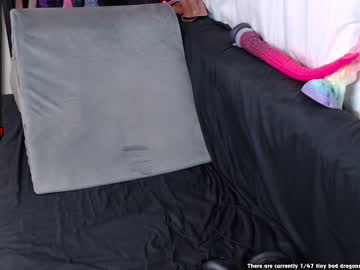webcam girl lilithinlatex live cam image #6124601