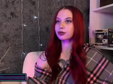 webcam girl maaarynip live cam image #3266463