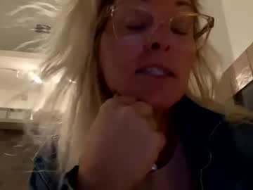 webcam girl sexxyrebexxy live cam image #499522