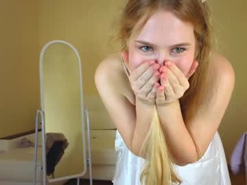 webcam girl annikie live cam image #5810074