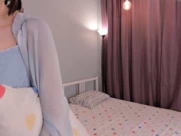 webcam girl milky_winky live cam image #7011815