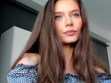 webcam girl isia_slay live cam image #3351069