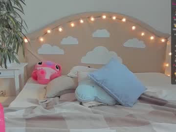 webcam girl relaxi_girl live cam image #1945048