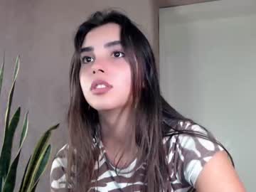 webcam girl nika_la live cam image #2827842