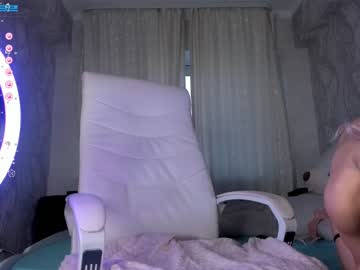 webcam girl nica_nee live cam image #4288969