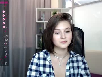 webcam girl lucky_lana live cam image #2051072