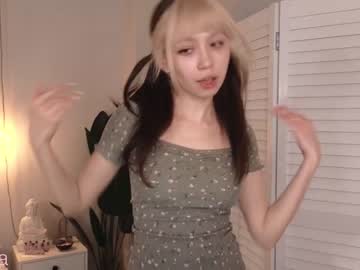 webcam girl y_u_m_i_k_a live cam image #4309080
