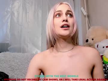 webcam girl stella_blush live cam image #1285449