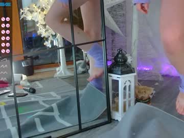 webcam girl careful_i_bite live cam image #3339592