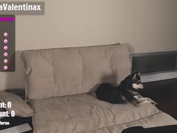 webcam girl milavalentinax live cam image #1403743