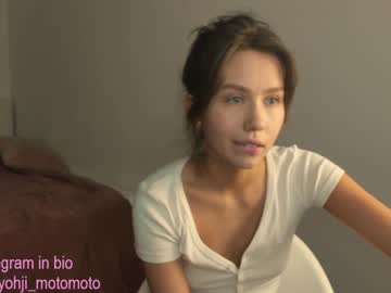 webcam girl yohji_yamamotoo live cam image #3818673