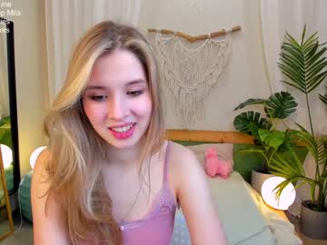 webcam girl milablush live cam image #3346418