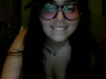webcam girl drewlovelyy live cam image #1619354