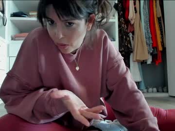 webcam girl mila_ live cam image #1351094