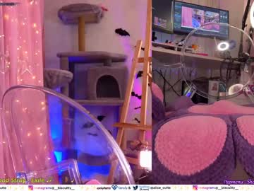 webcam girl _biscuitty live cam image #6590631