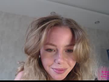 webcam girl elli_harmon live cam image #5183335