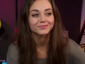 webcam girl lettymoa live cam image #4558487