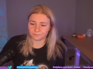 webcam girl asiri_ocean live cam image #5383876