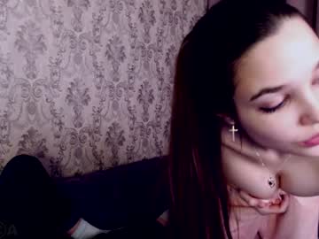 webcam couple lilith_shy live cam image #4046071