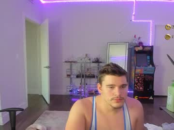 webcam man thejohnnystone live cam image #2158064