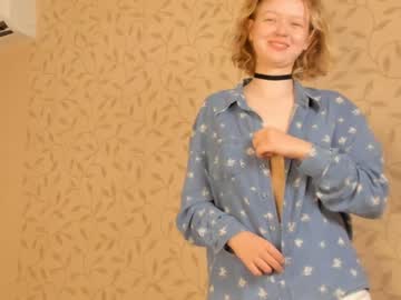 webcam girl juliesalazar live cam image #4788104