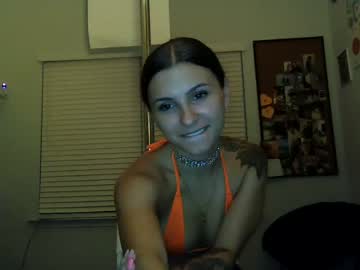 webcam girl raetre live cam image #2996580