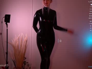 webcam girl bronnica live cam image #2887141