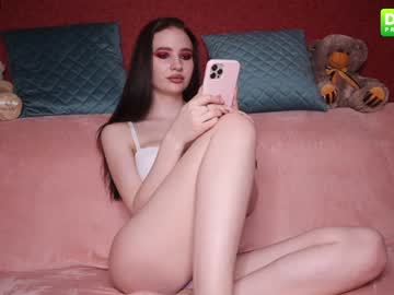 webcam girl fallen_angel_18 live cam image #1179510