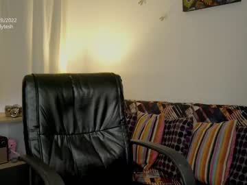 webcam girl kellytesh live cam image #2487164
