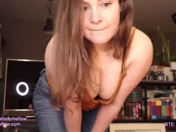 webcam girl in_tune live cam image #6617236