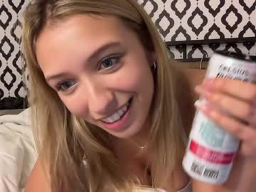 webcam girl paigesylviaa live cam image #7076877