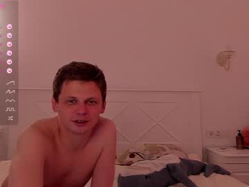 webcam couple sunsay_effie live cam image #6930757