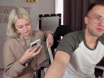 webcam couple dominant_family live cam image #1765963