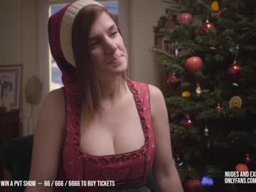 webcam girl claire_moulin live cam image #796901