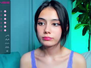 webcam girl aimeebaca live cam image #1906426