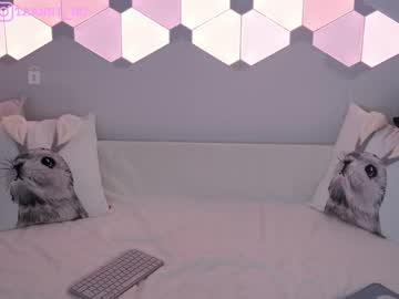 webcam girl taanni_bc live cam image #3910713
