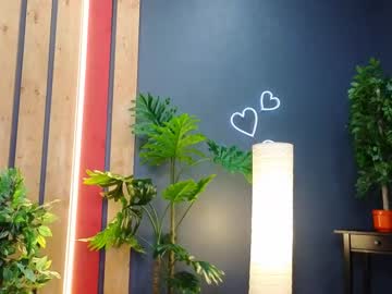 webcam girl milablush live cam image #4159476