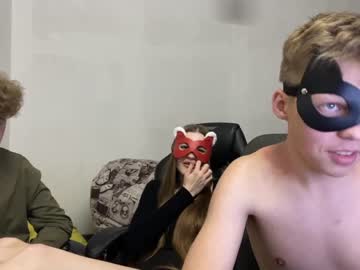 webcam couple x0m_ka live cam image #2013910