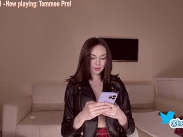 webcam girl hollyextra live cam image #972401
