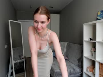 webcam couple christine_bae live cam image #6367319