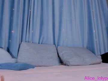 webcam girl katrinpolly live cam image #279339