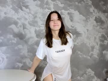 webcam girl just_emmy live cam image #5201930