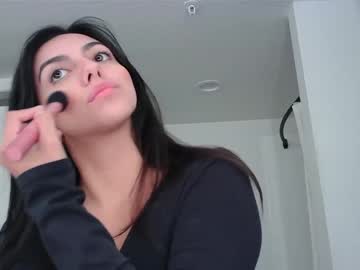webcam girl genesismoselle live cam image #4536437