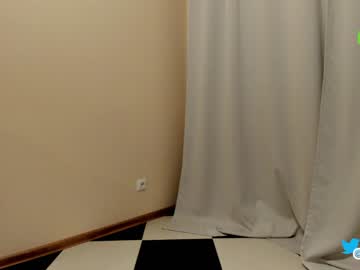 webcam girl hollyextra live cam image #5622140