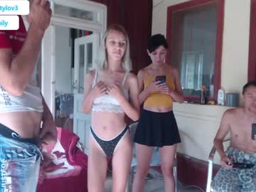 webcam couple danamily live cam image #2612424