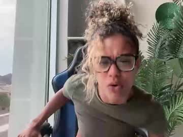 webcam girl therealscarlitscandal live cam image #7028452