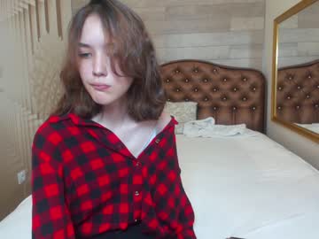 webcam girl lil_stitch live cam image #2699084